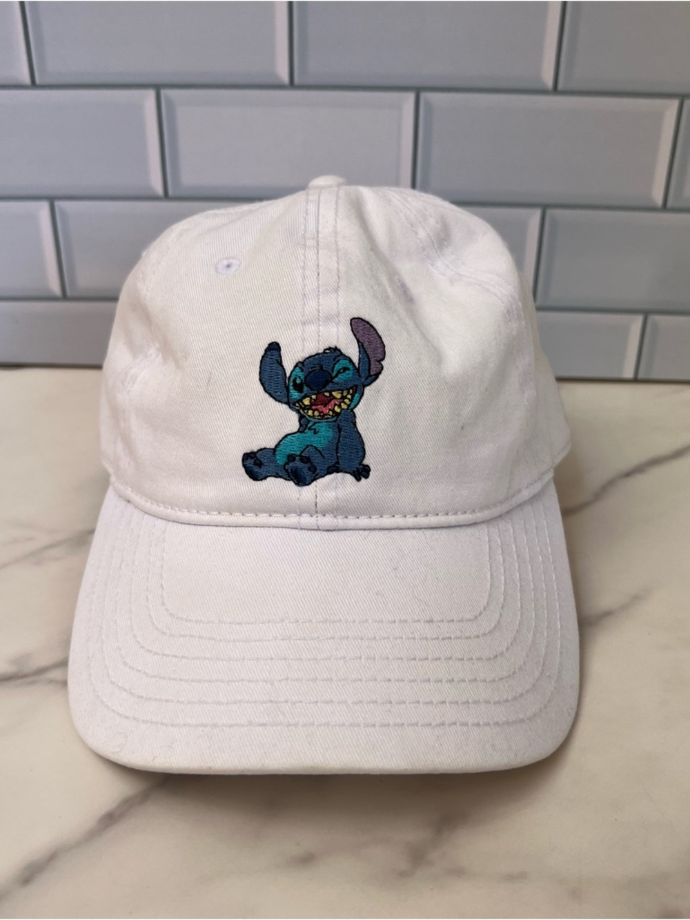 Disney White Baseball Cap Stitch Embrodiery Adult One Size Summer Souvenir